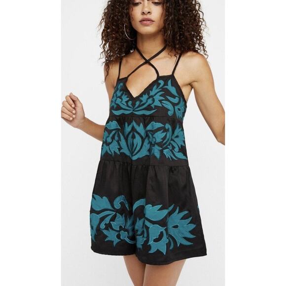 Free People Everblue Romper Black Blue Adjustable Straps Embroidery Womens Sz L - Picture 11 of 11